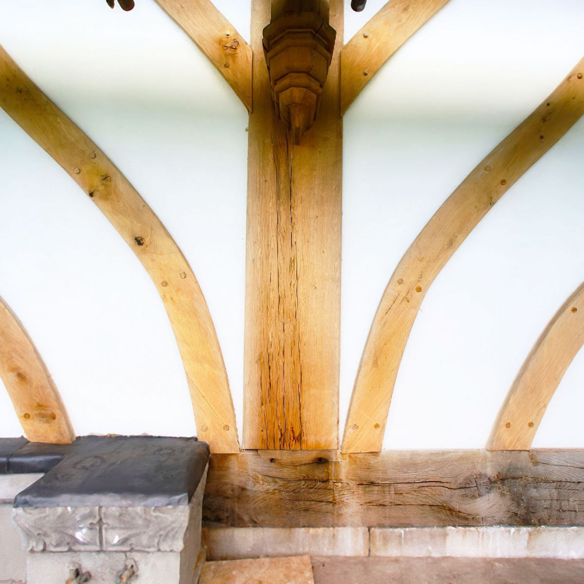 Oakwork Carpentry on a Traditional Building